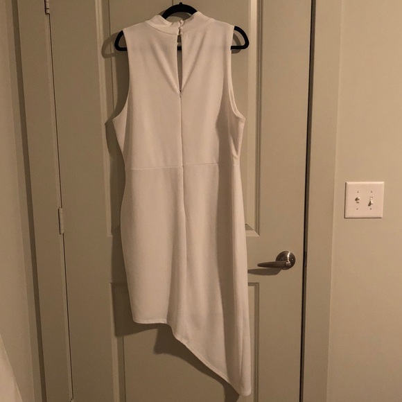 Asymmetrical White Dress - Picture 2 of 3